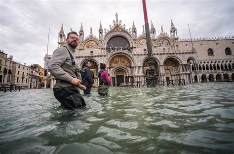 Venice’s barrier against rising seas could jeopardize city’s ecosystem | Science | AAAS