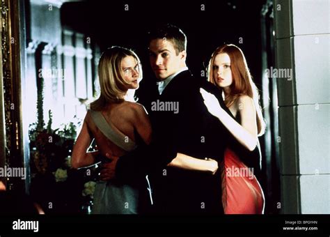 LESLIE BIBB & PAUL WALKER THE SKULLS (2000 Stock Photo: 31105697 - Alamy