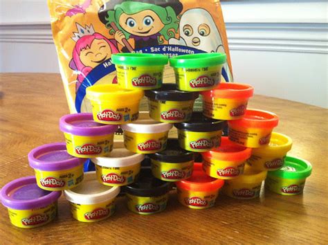 Play-Doh Halloween Bag by Hasbro - Review | Toronto Teacher Mom