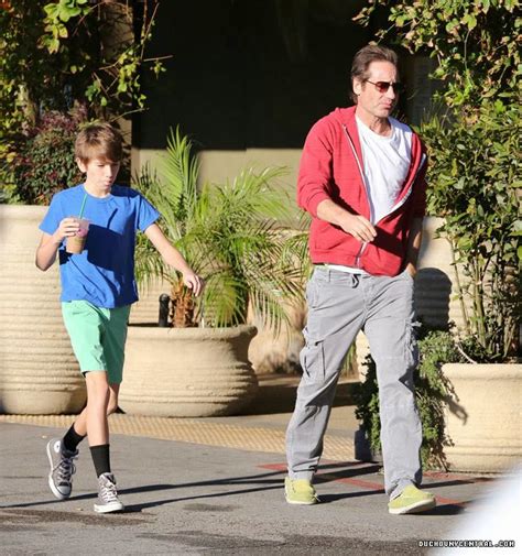 David Duchovny and son step out in Malibu - Feb 13, 2015 | Duchovny Central