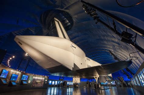 Space shuttle Enterprise makes museum debut - Technology & science - Space - Space.com | NBC News