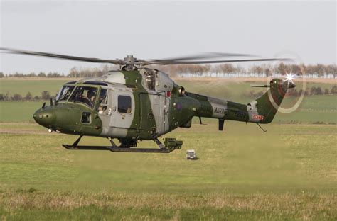 Westland Lynx AH7 - Royal Marines | Westland lynx, Helicopter, Royal marines