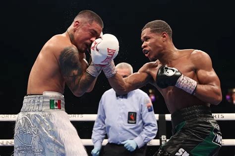 Vidéo HL: Devin Haney vs Jojo Diaz - Boxemag.com