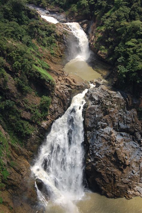 Magod Falls: Beautiful Waterfalls in the Western Ghats - dreamtrails