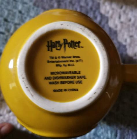 Harry Potter Hufflepuf mug, Furniture & Home Living, Kitchenware & Tableware, Coffee & Tea ...