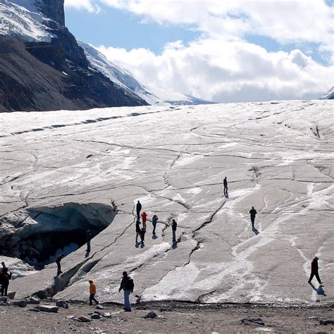 The Top Attractions on the Icefields Parkway