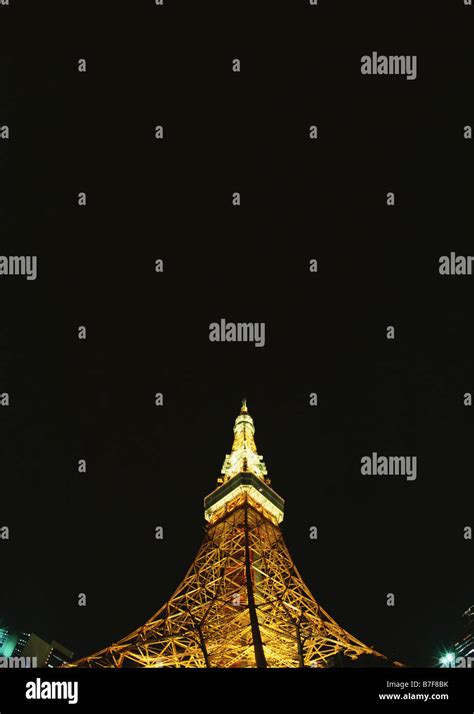 Night view of Tokyo tower Stock Photo - Alamy