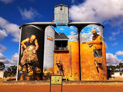 Weethalle Silo Art