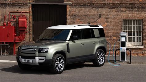 2024 Land Rover Defender P400e plug-in hybrid detailed, priced for ...