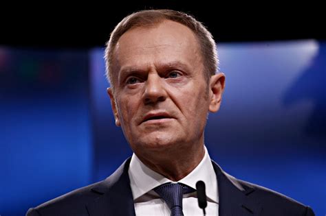 Donald Tusk / Donald Tusk Biography - Facts, Childhood, Family Life ... : Blocking albania and ...