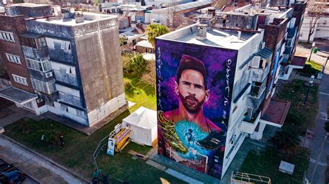 Multi-storey mural in Rosario for hometown hero Messi | Buenos Aires Times