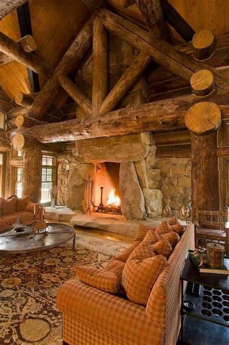 Perfect log cabin fireplace | Casa rustica, Camino da baita, Case di legno