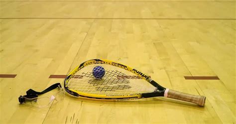 10 Best Racquetball Racquets for Beginners & Intermediate Players in 2022-23: A Review – Racket ...