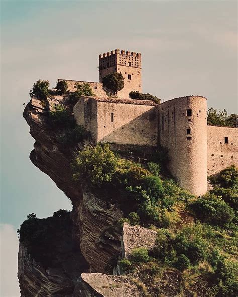 Castles in piedmont top 10 monferrato castles to visit in piedmont italy – Artofit