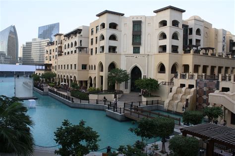 Souk-al-Bahar. Dubai | Dubai buildings, Dubai uae, Dubai