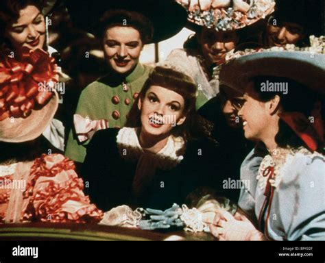 JUDY GARLAND MEET ME IN ST. LOUIS (1944 Stock Photo - Alamy