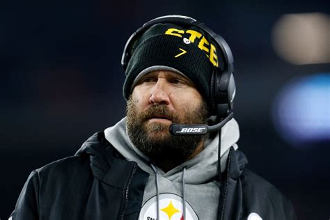 Ben Roethlisberger shaved his beard, declaring his arm ready - Behind the Steel Curtain