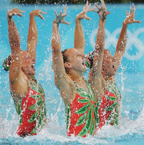 Team Olympics Synchronized Swimming : Synchronized swimming oops ...