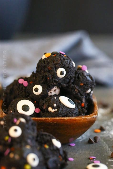 Halloween Cookie Dough - Yummi Haus