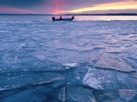 wordlessTech | Winter on Lake Mendota, Wisconsin