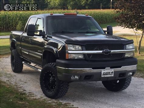 2003 Chevrolet Silverado 2500 HD Fuel Krank Rough Country Suspension Lift 3" | Custom Offsets