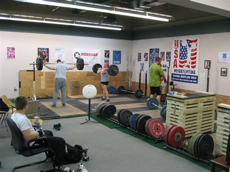 CMG Olympic Weightlifting: Training Facilities and Equipment