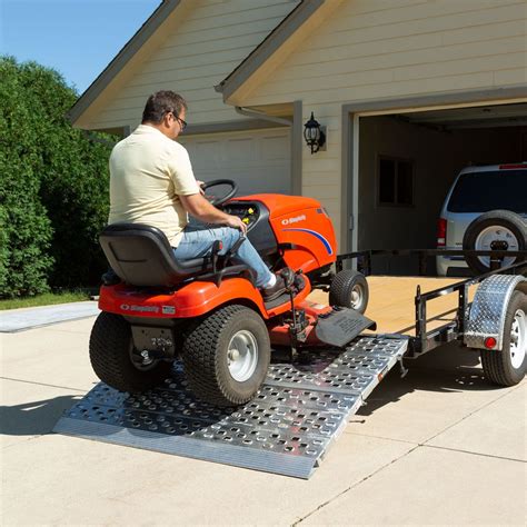 Bi-Fold Aluminum Trailer Ramps | 48 In. x 79 In. Utility Ramp ...