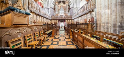 St Davids Cathedral Interior Stock Photo - Alamy