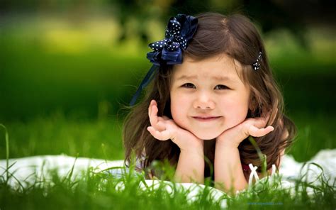 Happy Girl Baby Images - Happy Child Girl (#191498) - HD Wallpaper & Backgrounds Download