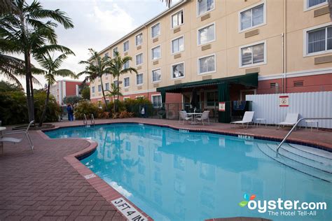 Best Western Plus Miami-Doral/Dolphin Mall Review: What To REALLY Expect If You Stay