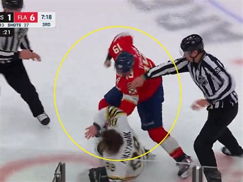 David Pastrnak gets his helmet knocked off in fight with Matthew Tkachuk