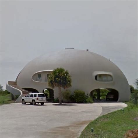 A Hurricane Proof House in Sullivan's Island, SC - Virtual Globetrotting