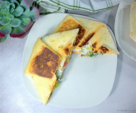 Copycat Taco Bell Crunchwrap Supreme | The CentsAble Shoppin