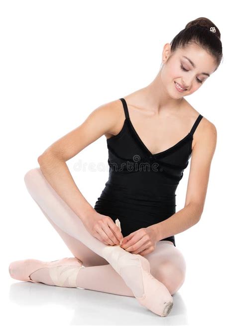 Female ballet dancer stock photo. Image of female, dancer - 34201314