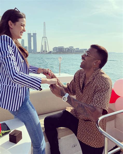 Hardik Pandya’s Engagement To Natasa Stankovic On A Yacht Is Goals!