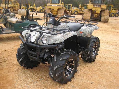 YAMAHA BIG BEAR 400 4X4 ATV - J.M. Wood Auction Company, Inc.