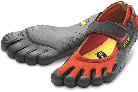 Five Fingers Footwear - Gloves For Your Feet! Kids News Article