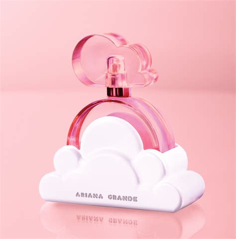 Ariana Grande Cloud Pink Perfume Review: It's Juicy, Lush & Perfect