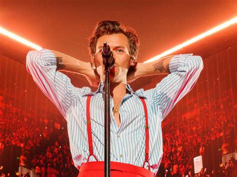 Harry Styles Concert Review: a return to concerts – The Rangeview Raider Review