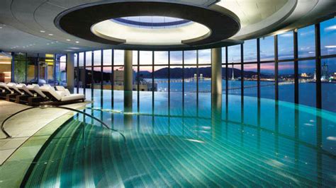 World's Most Amazing Hotel Swimming Pools | iDesignArch | Interior ...