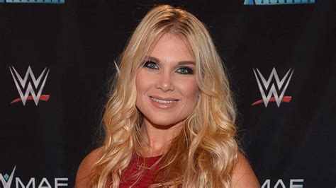 Beth Phoenix 'Humbled', Named First Woman To Be Inducted To Trago/Thesz Pro Wrestling Hall Of ...