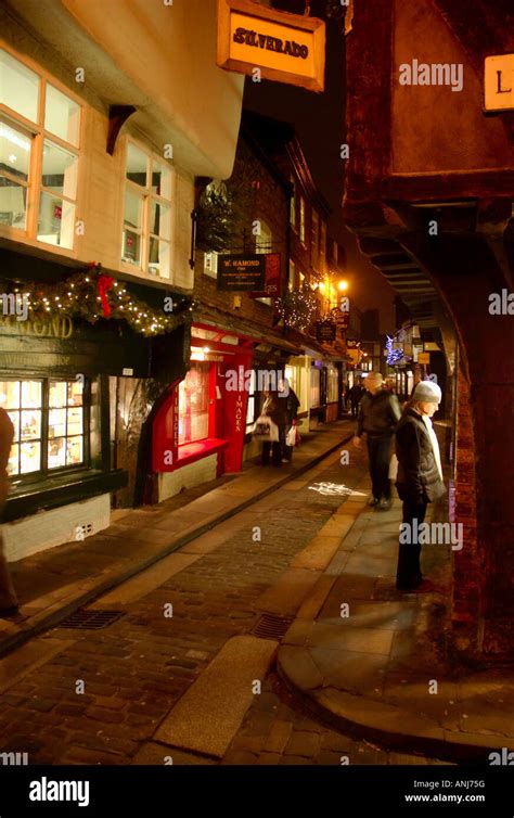 The Shambles, York at Christmas Stock Photo - Alamy