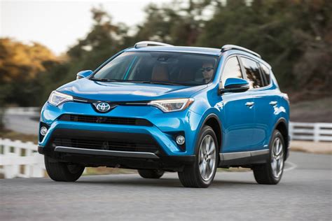 Used 2017 Toyota RAV4 Hybrid for sale - Pricing & Features | Edmunds