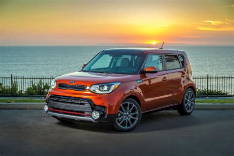 2018 Kia Soul! Turbo | Gaywheels