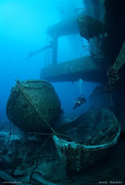 103 best images about Shipwrecks & underwater wrecks on Pinterest ...