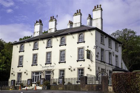 Eastham Ferry Hotel © Arthur C Harris cc-by-sa/2.0 :: Geograph Britain and Ireland