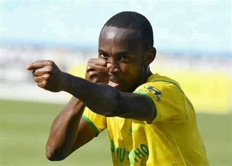 Could Peter Shalulile be plotting to leave Mamelodi Sundowns? - Sportnow