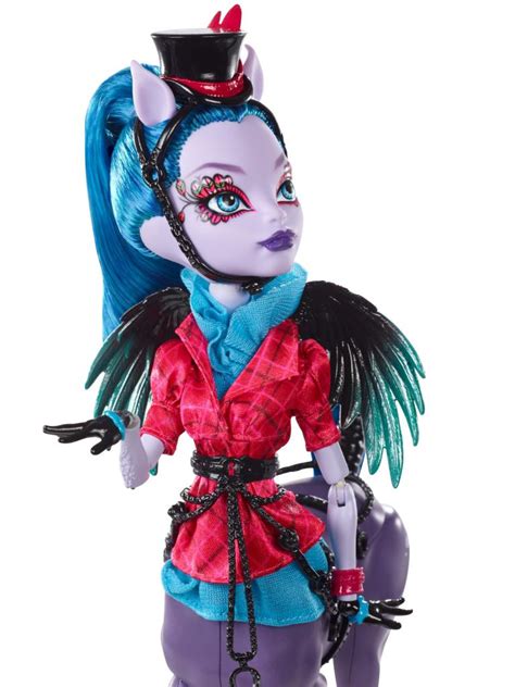 Amazon.com: Monster High Freaky Fusion Avea Trotter Doll: Toys & Games