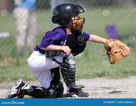 Baseball Catcher Catching Ball Stock Image - Image of recreation, teams: 2040609