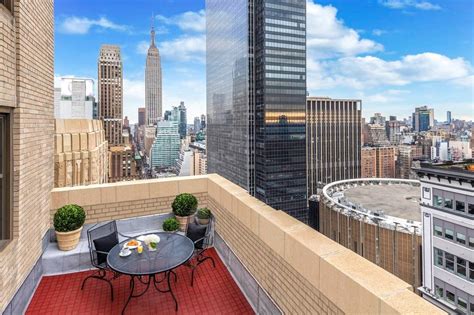 14 Hotels with the Best Views in NYC (2023 Guide) – Trips To Discover